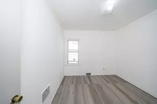 2656 10th St, Wyandotte, MI 48192 - Photo 25