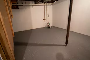 3066 W Huron St, Waterford, MI 48328 - Photo 33