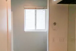 3066 W Huron St, Waterford, MI 48328 - Photo 23