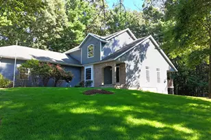 5221 Jackson Ct, Montague, MI 49437 - Photo 3