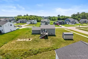 609 Tall Ridge Dr, Middleville, MI 49333 - Photo 29