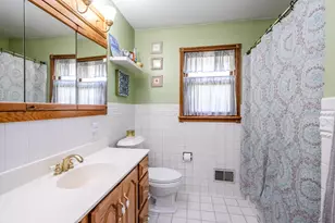 3215 Meade Ct, Saint Joseph, MI 49085 - Photo 13