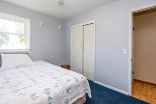 3215 Meade Ct, Saint Joseph, MI 49085 - Photo 15