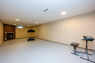 3215 Meade Ct, Saint Joseph, MI 49085 - Photo 17