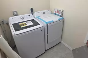 207 N Rath Ave, Ludington, MI 49431 - Photo 13