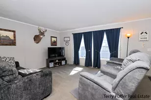 261 Taffy Ln, Muskegon, MI 49442 - Photo 5