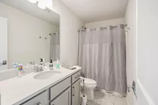 1206 Salt Springs Dr, Saline, MI 48176 - Photo 19