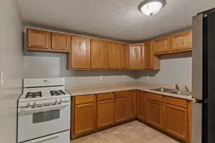 68078 Shirley Ln, Edwardsburg, MI 49112 - Photo 5