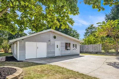 22455 Painter Street, Edwardsburg, MI 49112 - Photo 3