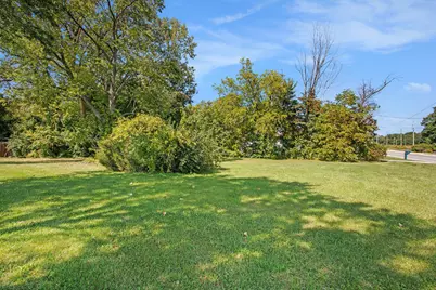 140 N Crystal Avenue, Benton Harbor, MI 49022 - Photo 27