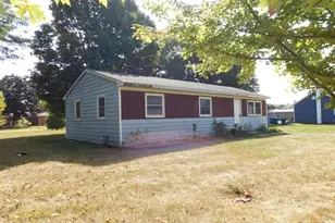 28 Avery Dr, Coldwater, MI 49036 - Photo 3