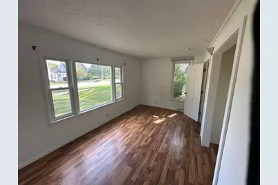 326 Ives Avenue, Big Rapids, MI 49307 - Photo 5