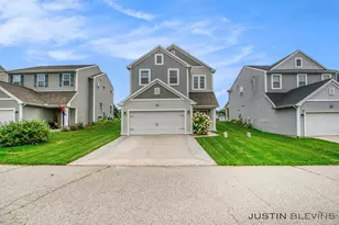 1352 Highland Hill, Lowell, MI 49331 - Photo 25