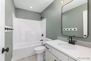 15709 Norwalk Rd, Grand Haven, MI 49417 - Photo 11