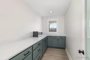 15709 Norwalk Rd, Grand Haven, MI 49417 - Photo 7