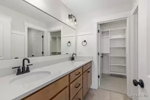 15709 Norwalk Rd, Grand Haven, MI 49417 - Photo 9