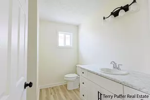 438 E Isabella Ave, Muskegon, MI 49442 - Photo 7