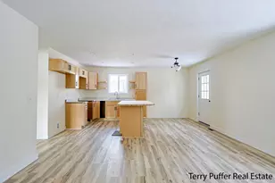 444 E Isabella Ave, Muskegon, MI 49442 - Photo 11