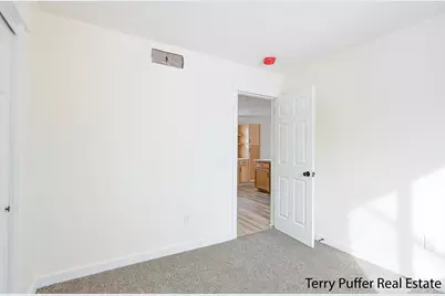 444 E Isabella Avenue, Muskegon, MI 49442 - Photo 9