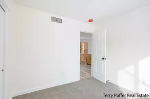 444 E Isabella Ave, Muskegon, MI 49442 - Photo 9