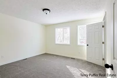 444 E Isabella Avenue, Muskegon, MI 49442 - Photo 5