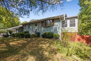 7565 E Spicerville Hwy, Eaton Rapids, MI 48827 - Photo 3