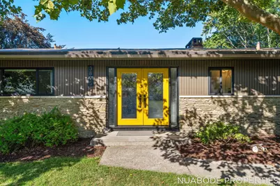 3895 Keeweenaw Drive NE, Grand Rapids, MI 49525 - Photo 5