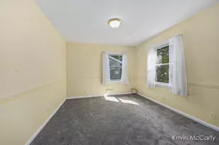 1043 Floral Ave SE, East Grand Rapids, MI 49506 - Photo 13