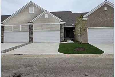 4264 Plum Village Circle #40, Monroe, MI 48161 - Photo 1