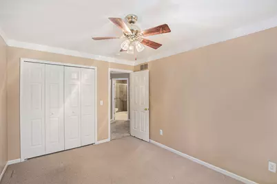 26430 Sanajo Court #20, Chesterfield, MI 48051 - Photo 11