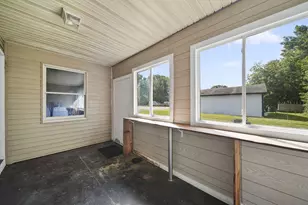 210 Watts Rd, Jackson, MI 49203 - Photo 19