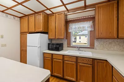 508 N Van Buren Street, Bloomingdale, MI 49026 - Photo 9