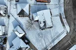 1934 Pinetree Dr, Trenton, MI 48183 - Photo 63