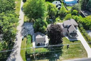 389 W Center St, Douglas, MI 49406 - Photo 7