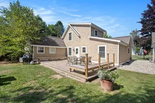 389 W Center St, Douglas, MI 49406 - Photo 39