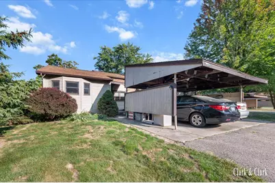 2630 Chatham Woods Drive SE, Grand Rapids, MI 49546 - Photo 17