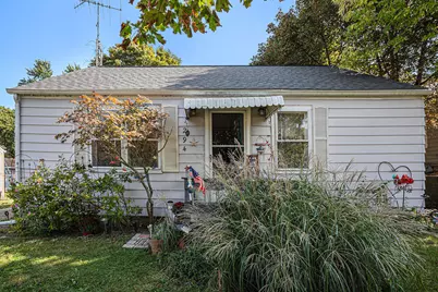 294 N 20th Street, Springfield, MI 49037 - Photo 1