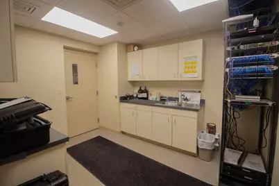 2960 Interstate Parkway, Kalamazoo, MI 49048 - Photo 11