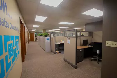 2960 Interstate Parkway, Kalamazoo, MI 49048 - Photo 9