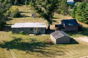 23793 Gates Rd, Howard City, MI 49329 - Photo 41