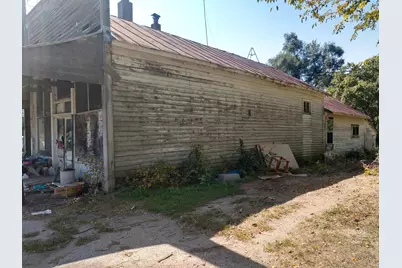 7518 S Crystal Road, Marion City, MI 48811 - Photo 3