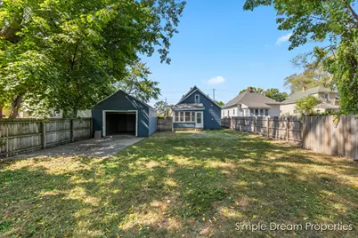 1528 Alpine Avenue NW, Grand Rapids, MI 49504 - Photo 19