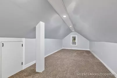 1528 Alpine Avenue NW, Grand Rapids, MI 49504 - Photo 15