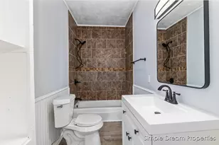 1528 Alpine Ave NW, Grand Rapids, MI 49504 - Photo 11