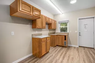 3192 W Michigan Ave, Battle Creek, MI 49037 - Photo 7