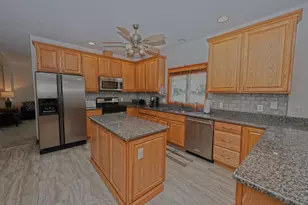 86640 60th St, Decatur, MI 49045 - Photo 3