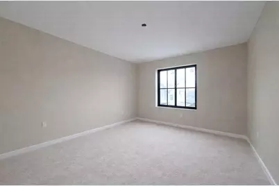 23379 Primrose Lane, Brownstown, MI 48183 - Photo 15