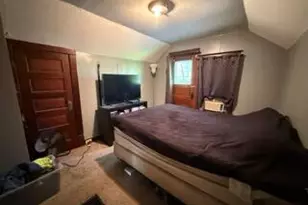 1009 Adams St SE, Grand Rapids, MI 49507 - Photo 5