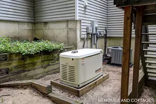 6393 Hidden Ponds Dr, Holland, MI 49423 - Photo 39