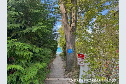 6621 Forest Beach Drive, Holland, MI 49423 - Photo 5